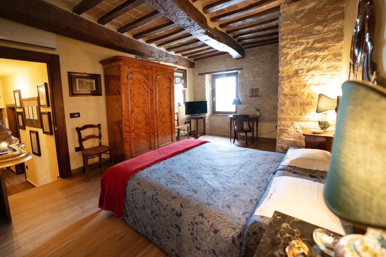 Degli Alessandri House Sassoferrato Exterior photo